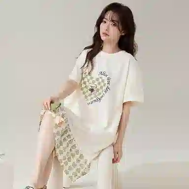 俏佳人 休闲圆领短袖睡裙 女款 杏色