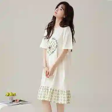 俏佳人 休闲圆领短袖睡裙 女款 杏色