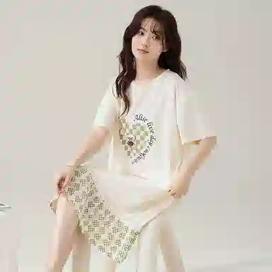 俏佳人 休闲圆领短袖睡裙 女款 杏色