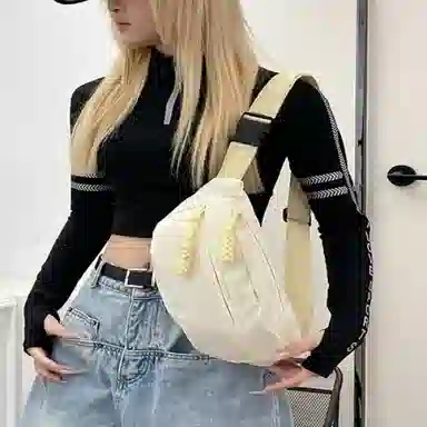 泰克森 街头潮流便携 尼龙 胸包 常规 男女同款情侣款 米黄色/粉红色