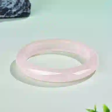 翡翠王朝 【一物一证】樱花粉冰透 逃之夭夭 轻奢设计款 少女粉佩戴款 马达加斯加高冰透亮 母亲 女神专属款  水晶 手镯 女款