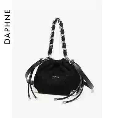 DAPHNE PU