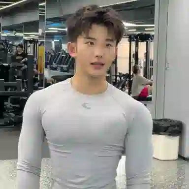 GOLOVEJOY Four-Dimensional Stretch Seamless Long Sleeve