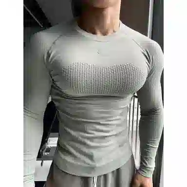 GOLOVEJOY Four-Dimensional Stretch Seamless Long Sleeve