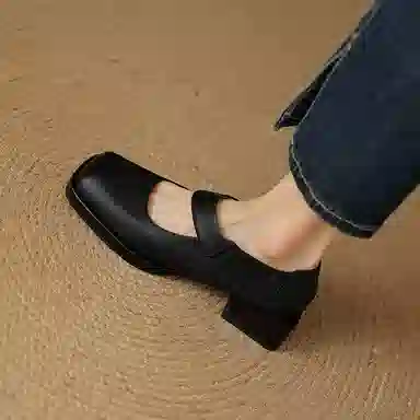 子骁 简约 舒适 女士休闲单鞋 女款