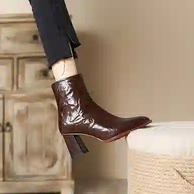 子骁 牛皮 尖头粗跟 潮流百搭 法式复古 短靴 女款