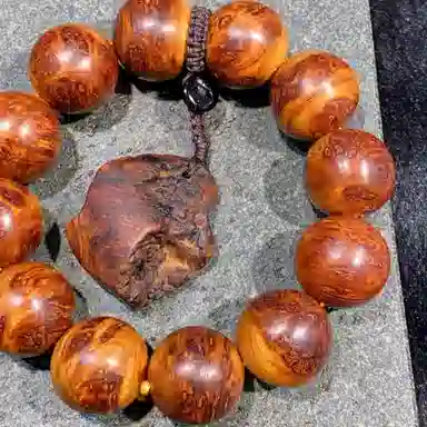 吉千年 【收藏级】新中式复古潮流风 好运 平安顺遂 招财进宝 雪花纹 崖柏 手串 男女同款情侣款