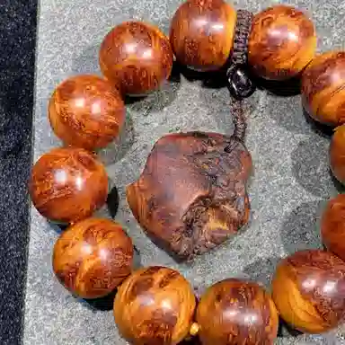 吉千年 【收藏级】新中式复古潮流风 好运 平安顺遂 招财进宝 雪花纹 崖柏 手串 男女同款情侣款