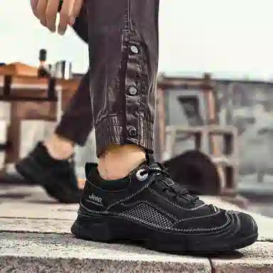 Jeep Outdoor Low Black