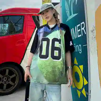 Pirkadat Vintage V-Neck Jersey Tee