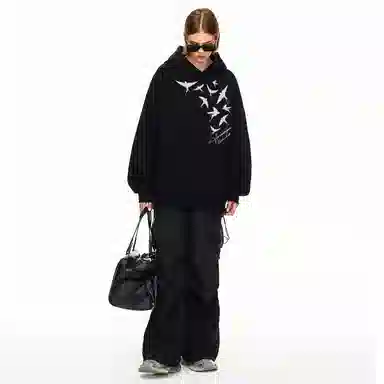 Pirkadat Oversize Hoodie Bird Silhouette