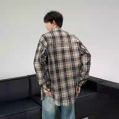 DAREASY Vintage Letter Embroidered Plaid Shirt