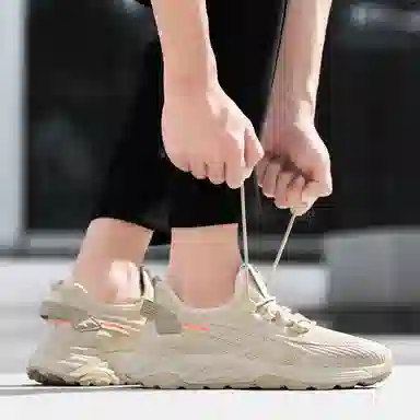 木林森 织物 时尚百搭  轻便舒适 厚底增高 户外运动 健步鞋 黑武士 潮流椰子鞋 耐磨透气防滑 低帮 生活休闲鞋 男款