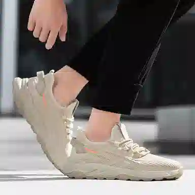 木林森 织物 时尚百搭  轻便舒适 厚底增高 户外运动 健步鞋 黑武士 潮流椰子鞋 耐磨透气防滑 低帮 生活休闲鞋 男款