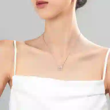 S925