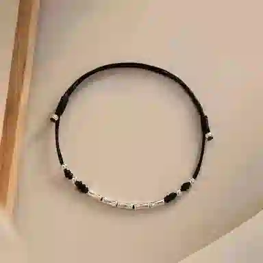 S925