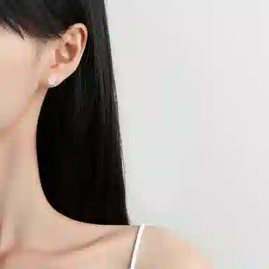 S925