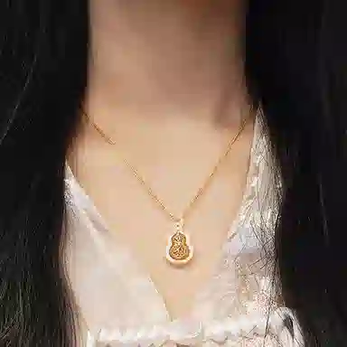 S925