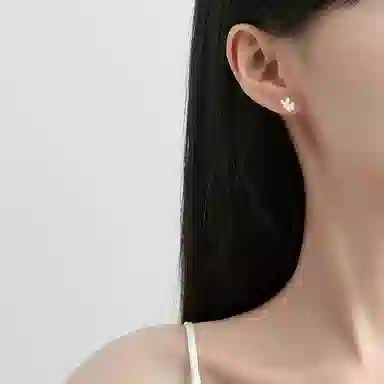 S925