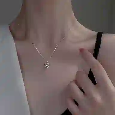 【S999足银纯银】 七七银饰 莫比乌斯 跳动的心第三秒心动 梦幻浪漫灵动闪耀 精致轻奢小众 锁骨链 学生 琉璃 项链 男女同款情侣款