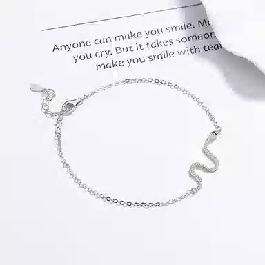 【S925纯银 灵蛇送福】 七七银饰  本命年转运 福气满满 日常通勤百搭设计 精致气质高级感 平安顺遂幸运配饰 好运   银 手链 女款