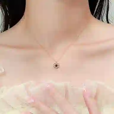 S925