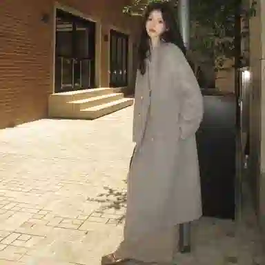 桴生 韩系时尚舒适纯色羊毛长款双排扣领设计感通勤慵懒风毛呢大衣 女款