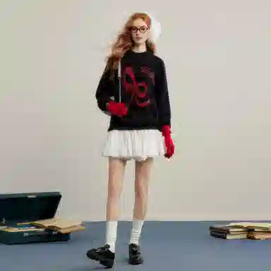 UNIFREE Sweater Black