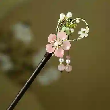 妖娆猫 国潮少女甜美桃花手工复古簪子 高级感头饰现代简约汉服旗袍配饰发钗古风步摇流苏木质 发簪 女款