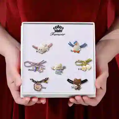 妖娆猫 可爱卡通草莓熊发饰后脑勺头绳高级感一周星期发绳套装礼盒创意时尚礼品 发圈 女款