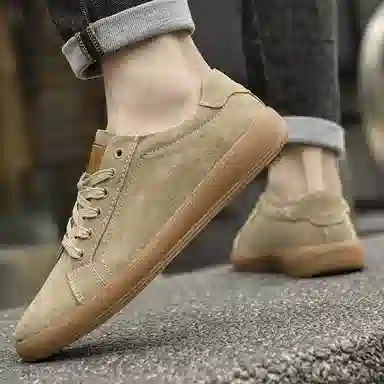 Classic Low Sneakers