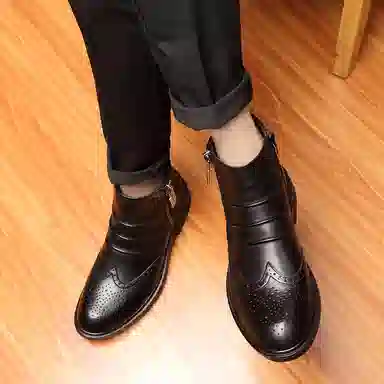 公牛雷霆 头层牛皮 舒适时尚简约 短靴 男女同款 黑色