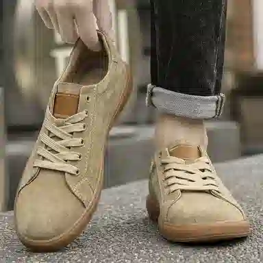 Classic Low Sneakers