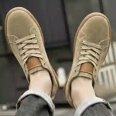 Classic Low Sneakers