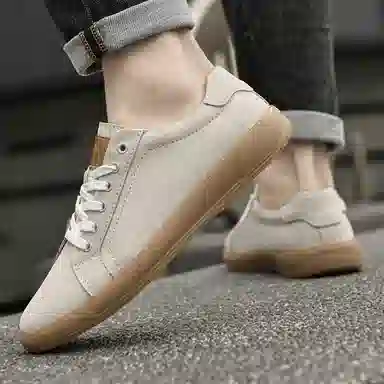 Classic Low Sneakers