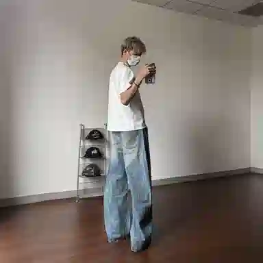 虫小绿 美式复古做旧弯刀阔腿潮牌 水洗脏染磨破磨洞 高级感闪电裂纹 透气亲肤 舒适百搭牛仔裤 男女同款