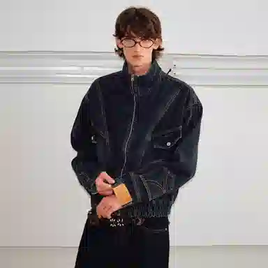 WHELVE boxy