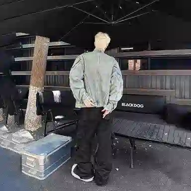 WHELVE Hip hop