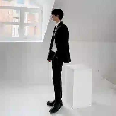 WHELVE