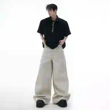 WHELVE T