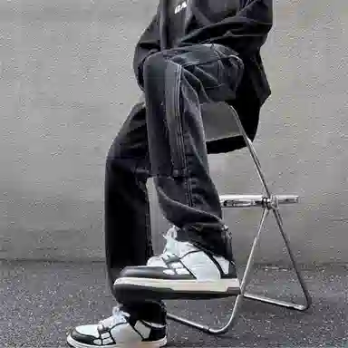 WHELVE hiphop