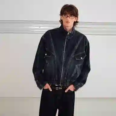 WHELVE boxy