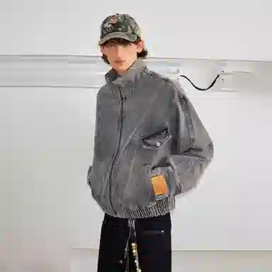 WHELVE boxy