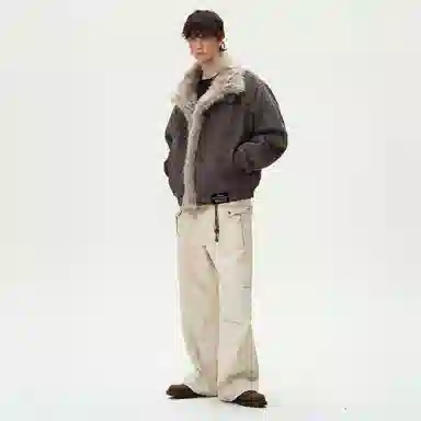WHELVE boxy