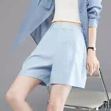 娅丽达 纯色简约通勤时尚休闲短裤 女款