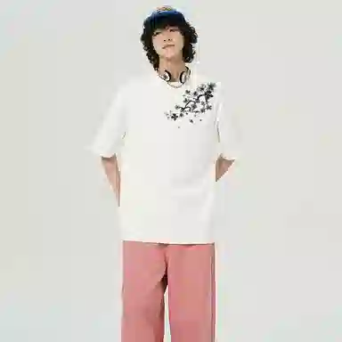 K411 Vintage Streetwear Logo Tee