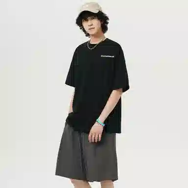 K411 Vintage Graffiti Cat Logo T-Shirt