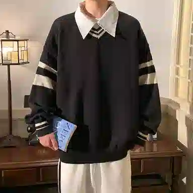 K411 Sweater