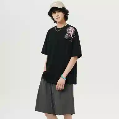 K411 Vintage Floral Logo Tee