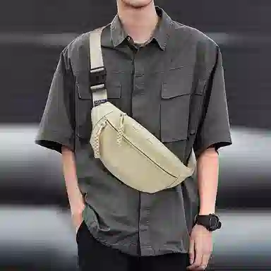 Fairwhale Waist Bag Off-White